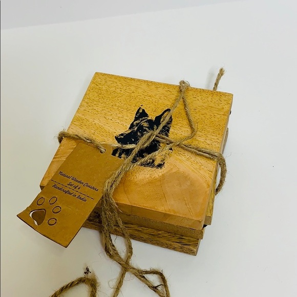 Natural Wooden Coasters | Handmade Dog Set Of 4 Table Drink Plates | Dog Lovers - Picture 1 of 3